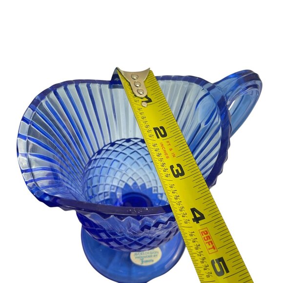 Avon The Mount Vernon Blue Glass Sauce Pitcher Ribbed Diamond Design  Collectibl - Picture 6 of 7